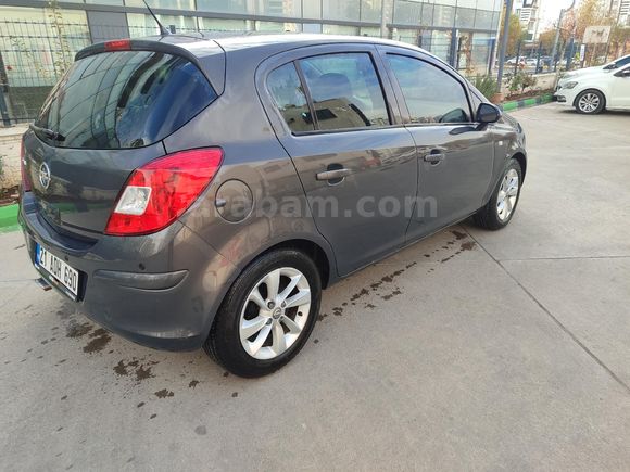 Sahibinden Opel Corsa 1.2 Twinport Active 2014 Model  90.300 km Gri