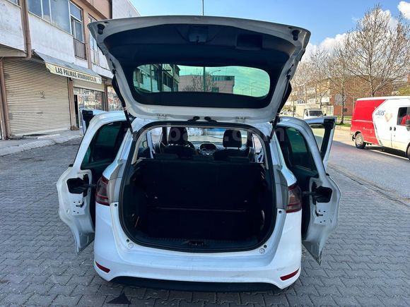 Sahibinden Ford B-Max 1.6 TDCi Titanium 2014 Model
