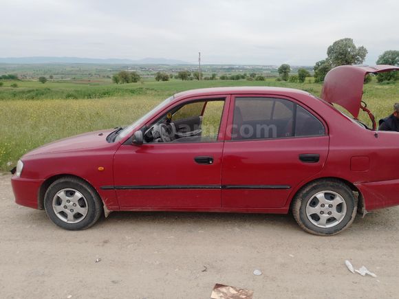 Sahibinden Hyundai Accent 1.3 Admire 2001 Model
