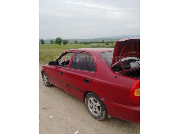 Sahibinden Hyundai Accent 1.3 Admire 2001 Model