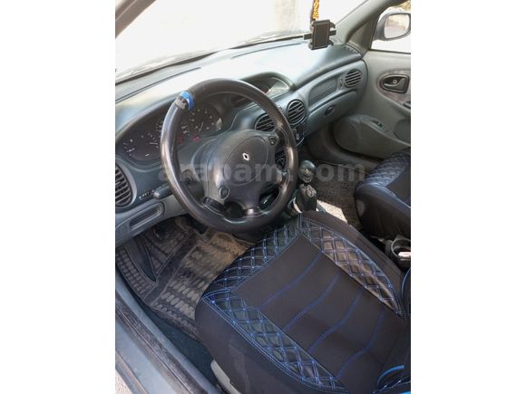 Sahibinden Renault Megane 2.0 RXT 1998 Model
