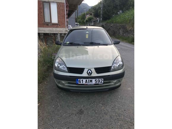 Sahibinden Renault Clio 1.4 Fidji 2004 Model  295.000 km Yeşil