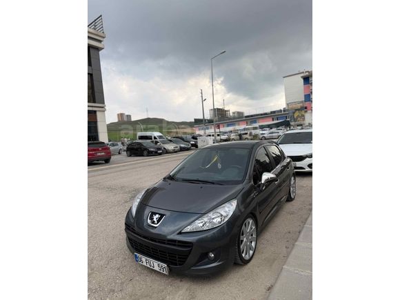 Sahibinden Peugeot 207 1.4 HDi Trendy 2011 Model 