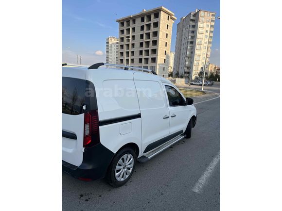 Sahibinden Renault Express Van 1.5 BlueDCI Joy 2023 Model 