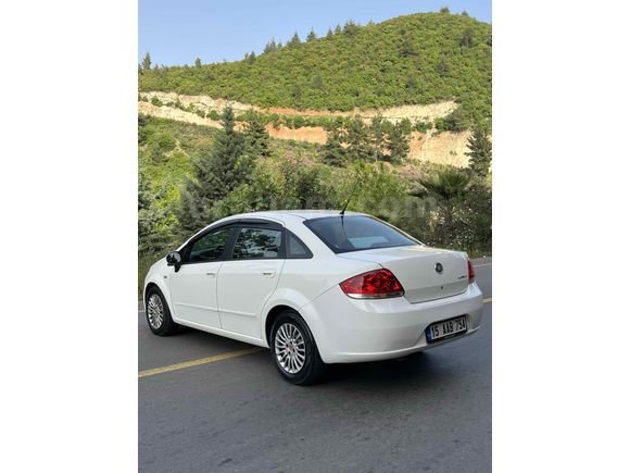 SAHİBİNDEN LİNEA EURO 5  MOTOR  95 HP BEYAZ 