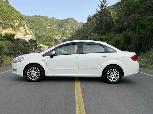 SAHİBİNDEN LİNEA EURO 5  MOTOR  95 HP BEYAZ 