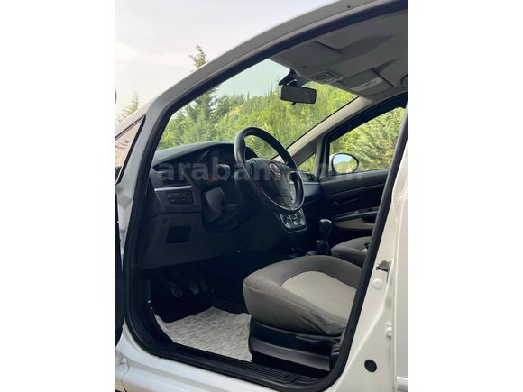 SAHİBİNDEN LİNEA EURO 5  MOTOR  95 HP BEYAZ 