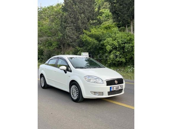 SAHİBİNDEN LİNEA EURO 5  MOTOR  95 HP BEYAZ 