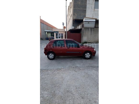 Sahibinden Renault Clio 1.4 RT 1996 Model
