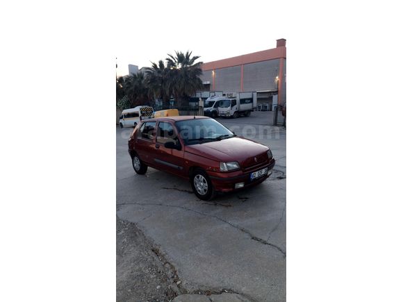 Sahibinden Renault Clio 1.4 RT 1996 Model