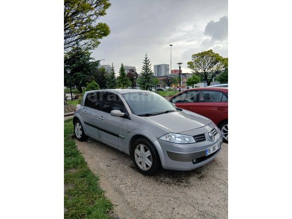 Sahibinden Renault Megane 1.6 Dynamique 2003 Model