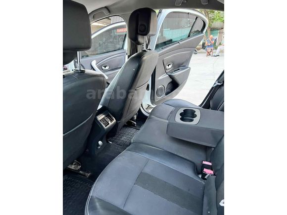 Galeriden Renault Fluence 1.5 dCi Dynamique 2011 Model Adıyaman