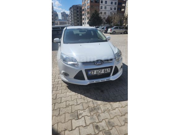 Sahibinden Ford Focus 1.6 TDCi Titanium 2012 Model