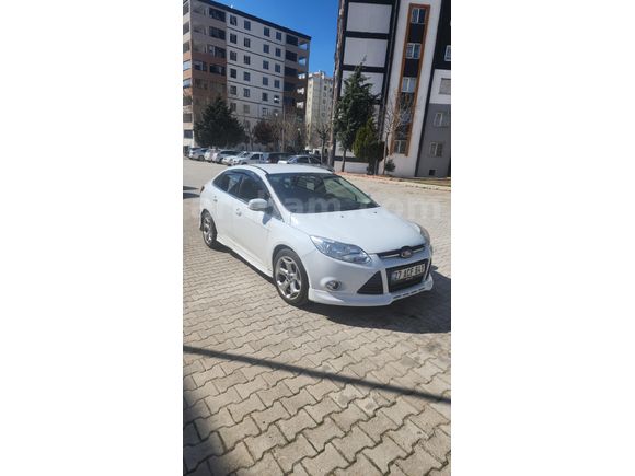Sahibinden Ford Focus 1.6 TDCi Titanium 2012 Model