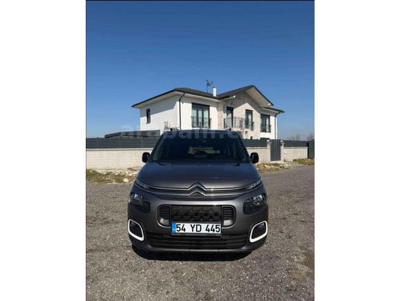 Sahibinden Citroen Berlingo 1.5 BlueHDI 2023 Model