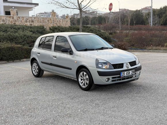 Galeriden Renault Clio 1.4 Dynamique 2004 Model Denizli