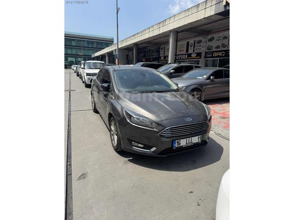 GÜNANA'DAN 2016 1.6 TİTANYUM BENZİNLİ OTOMATİK FORD FOCUS