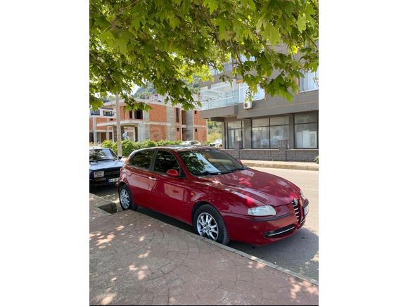 172BİN 'DE  SUNROOFLU MASRAFSIZ ALFA ROMEO 147 YENİ MUAYENEDEN GEÇTİ BAKIMLI