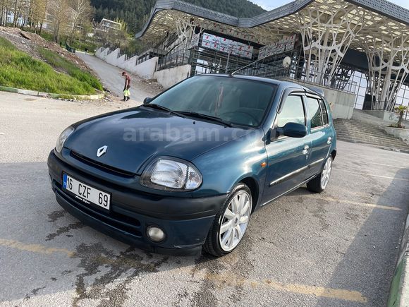 Sahibinden Renault Clio 1.4 RTA 2000 Model 