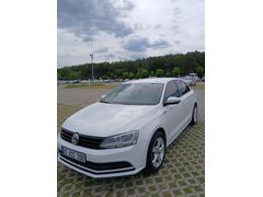 FAVORİLERE SON FIRSAT.  TEMİZ JETTA , DÜŞÜK KM.  SAHİBİNDEN