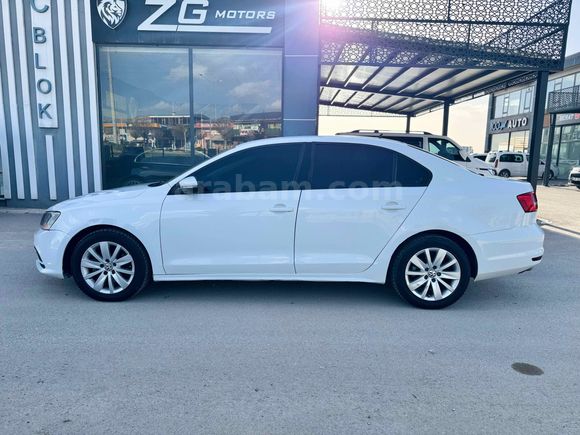 Galeriden Volkswagen Jetta 1.4 TSi BlueMotion Trendline 2017 Model Van
