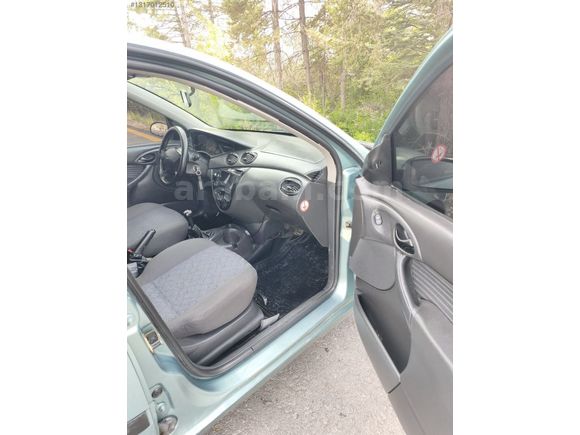2001 FORD FOCUS 1.6 AMBİANCE