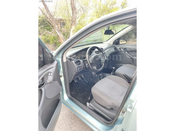 2001 FORD FOCUS 1.6 AMBİANCE