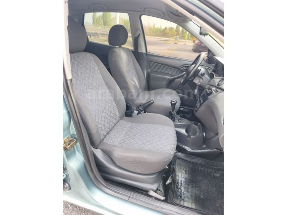 2001 FORD FOCUS 1.6 AMBİANCE