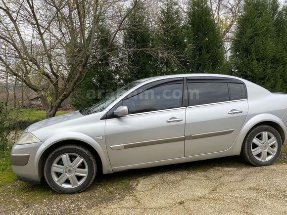 Sahibinden Renault Megane 1.6 Dynamique 2005 Model