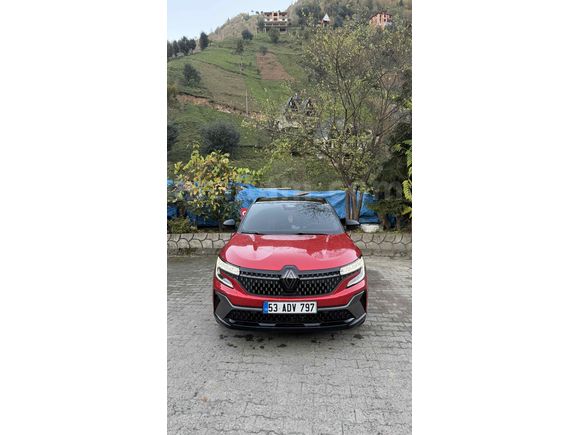 Sahibinden Renault Austral 1.3 Hybrid Techno Esprit Alpine 2023 Model Rize 50.000 km Kırmızı