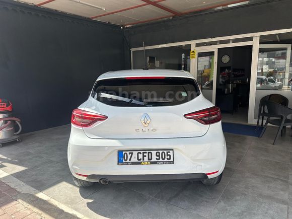 Sahibinden Renault Clio 1.0 SCe Joy 2021 Model Antalya