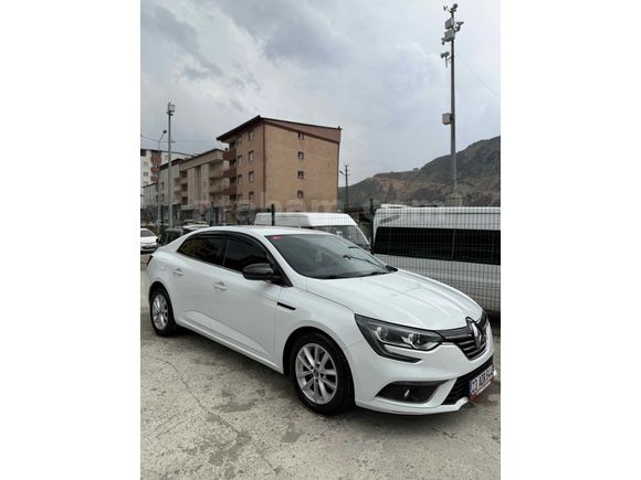 Sahibinden Renault Megane 1.5 dCi Touch 2018 Model 