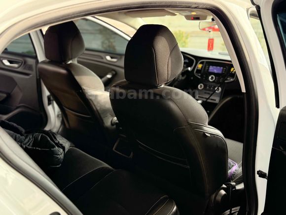 Sahibinden Renault Megane 1.5 dCi Touch 2018 Model 