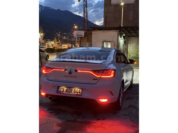 Sahibinden Renault Megane 1.5 dCi Touch 2018 Model 