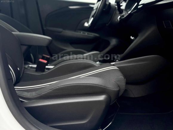 2024 CORSA 1.2 GS AT8 9.ooo KM CAM TAVAN E-TOGGLE SERVIS BAKIMLI