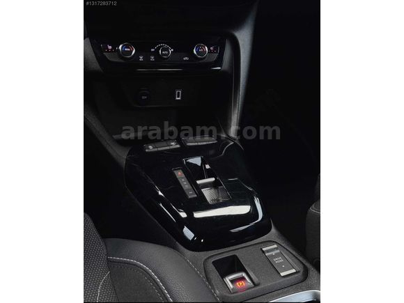 2024 CORSA 1.2 GS AT8 9.ooo KM CAM TAVAN E-TOGGLE SERVIS BAKIMLI