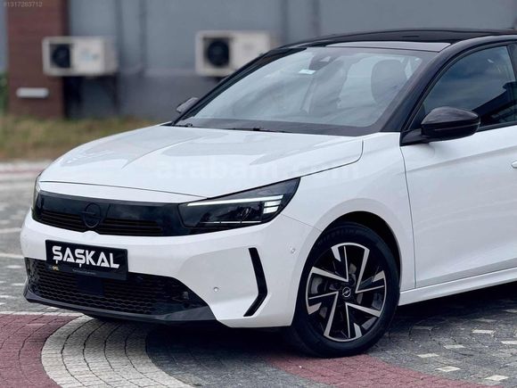2024 CORSA 1.2 GS AT8 9.ooo KM CAM TAVAN E-TOGGLE SERVIS BAKIMLI