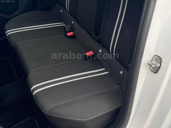 2024 CORSA 1.2 GS AT8 9.ooo KM CAM TAVAN E-TOGGLE SERVIS BAKIMLI