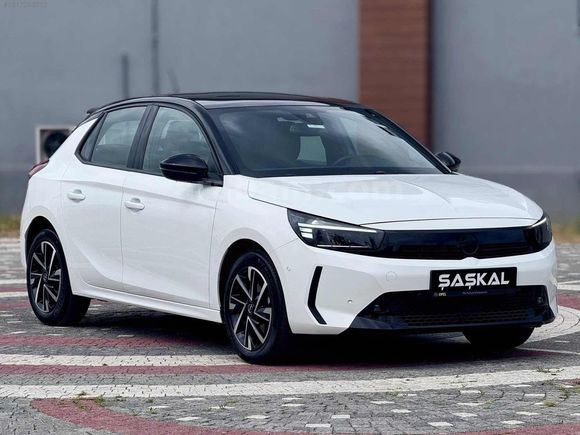 2024 CORSA 1.2 GS AT8 9.ooo KM CAM TAVAN E-TOGGLE SERVIS BAKIMLI