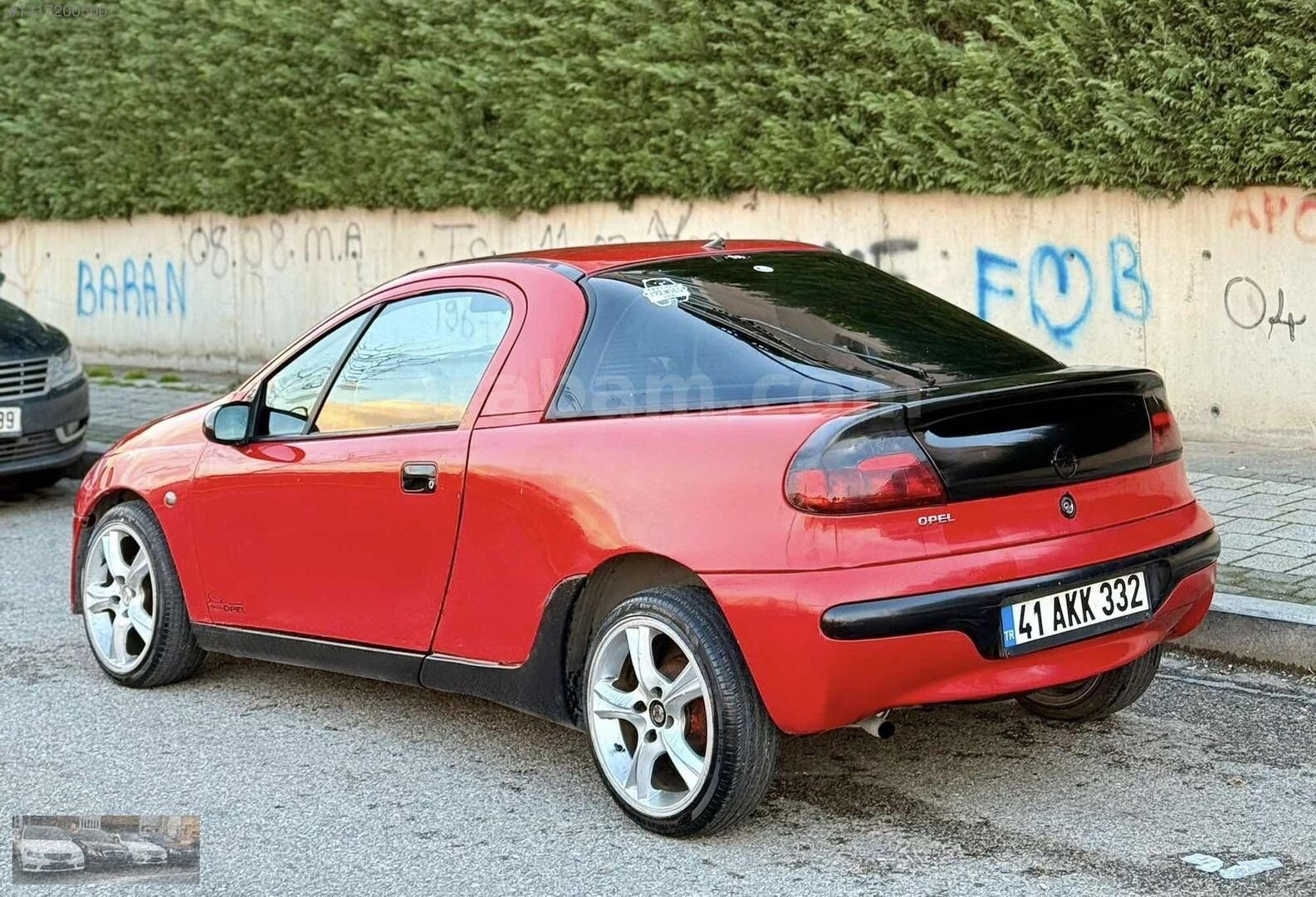 Galeriden Opel Tigra 1.6 1996 Model Antalya 225.000 km Kırmızı 4