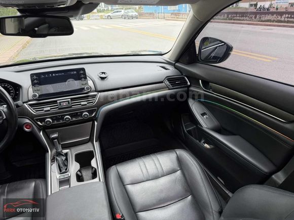 BOYASIZ 2022 HONDA ACCORD EXECUTİVE PLUS