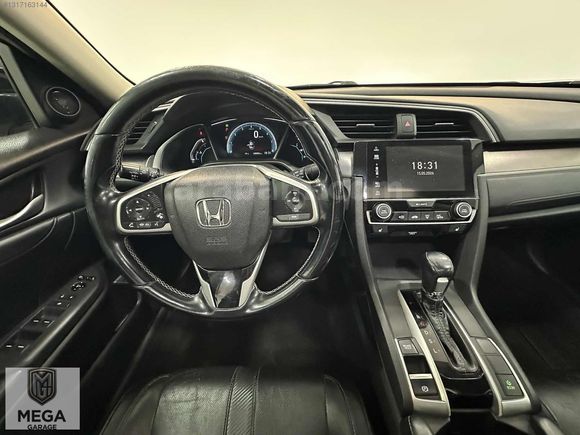 MEGA GARAGE 2017 CIVIC 1.6 İ-VTEC EXECUTİVE HATASIZ TRAMERSİZ