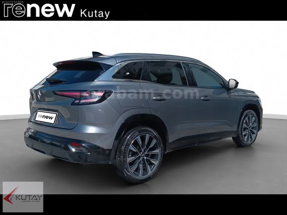 Kutay Bodrum'dan 2025 Renault Austral 1.3 Hybrid Mhev Tecno