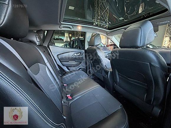 KOÇAK"Renault Kadjar 1.6 dCi icon 4x4 / Cam Tavan / Geri Görüş