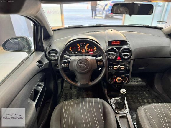 2011 CORSA 1.3 DİZEL MANUEL TEMİZ ARAÇ