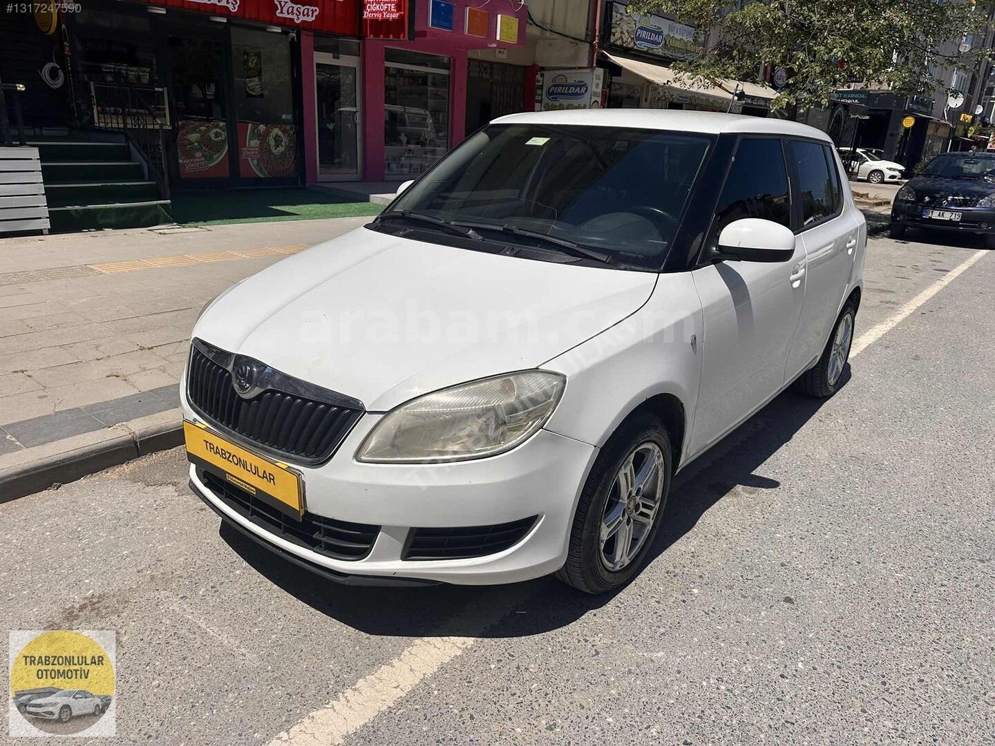 Galeriden Skoda Fabia 1.2 Ambition 2014 Model Sakarya 128.000 km Beyaz 3