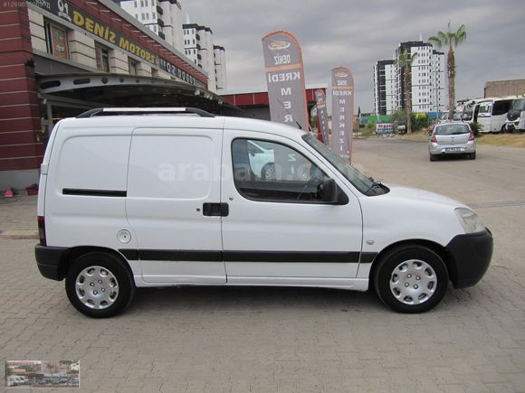 IŞIK OTOMOTİV'DEN 2006 EMSALSİZ DEMİZLİKTE PANELVAN PARTNER