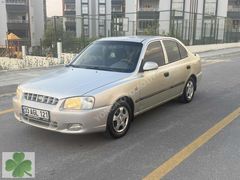 HYUNDAİ ACCENT 1.5 GLS BENZİN DÜŞÜK KM 1 PARÇA BOYALI