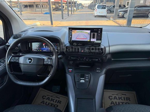 HATASIZ \BOYASIZ\TRAMERSİZ /23 BİNDE CAM TAVANLI SERVIS BAKIMLI