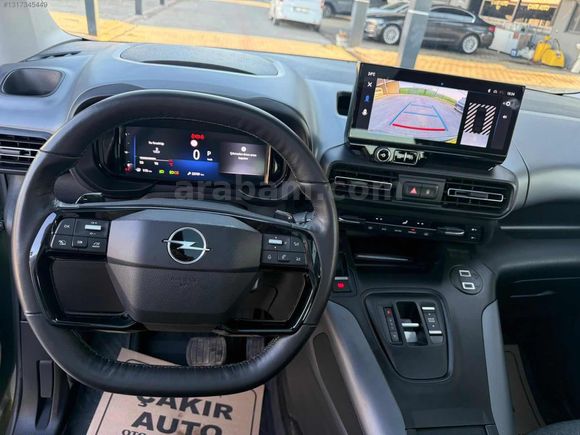 HATASIZ \BOYASIZ\TRAMERSİZ /23 BİNDE CAM TAVANLI SERVIS BAKIMLI